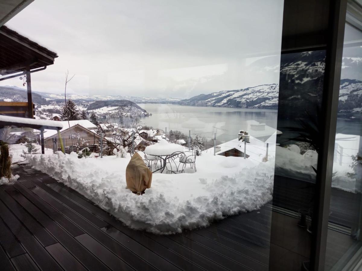 Moderne Unterkunft Mit Panoramablick Auf Thunersee Krattigen ภายนอก รูปภาพ